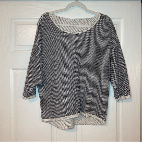 American Apparel reversible tan and grey sweater - Picture 3 of 5